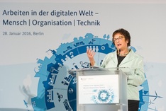 Staatssekretärin Brigitte Zypries auf dem Kongress „Arbeiten in der digitalen Welt“